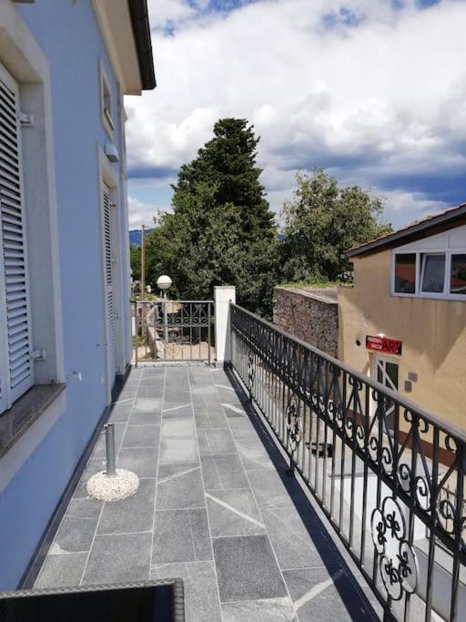 Villa Ajda - Orange Room Omišalj Zewnętrze zdjęcie